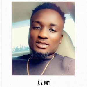 Meet your Posher, Kency